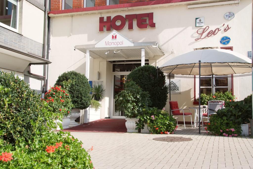 Hotel Monopol Gelsenkirchen Bagian luar foto