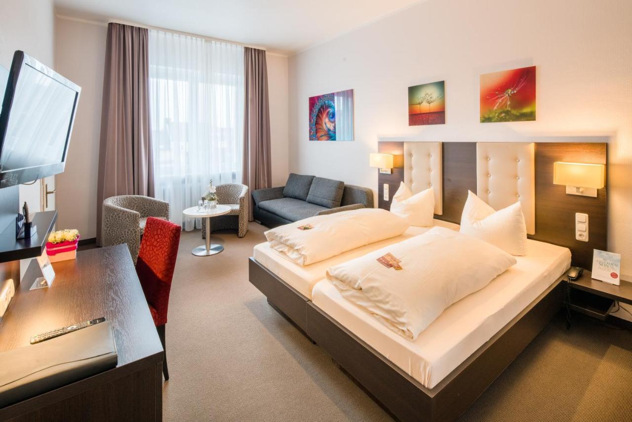 Hotel Monopol Gelsenkirchen Bagian luar foto